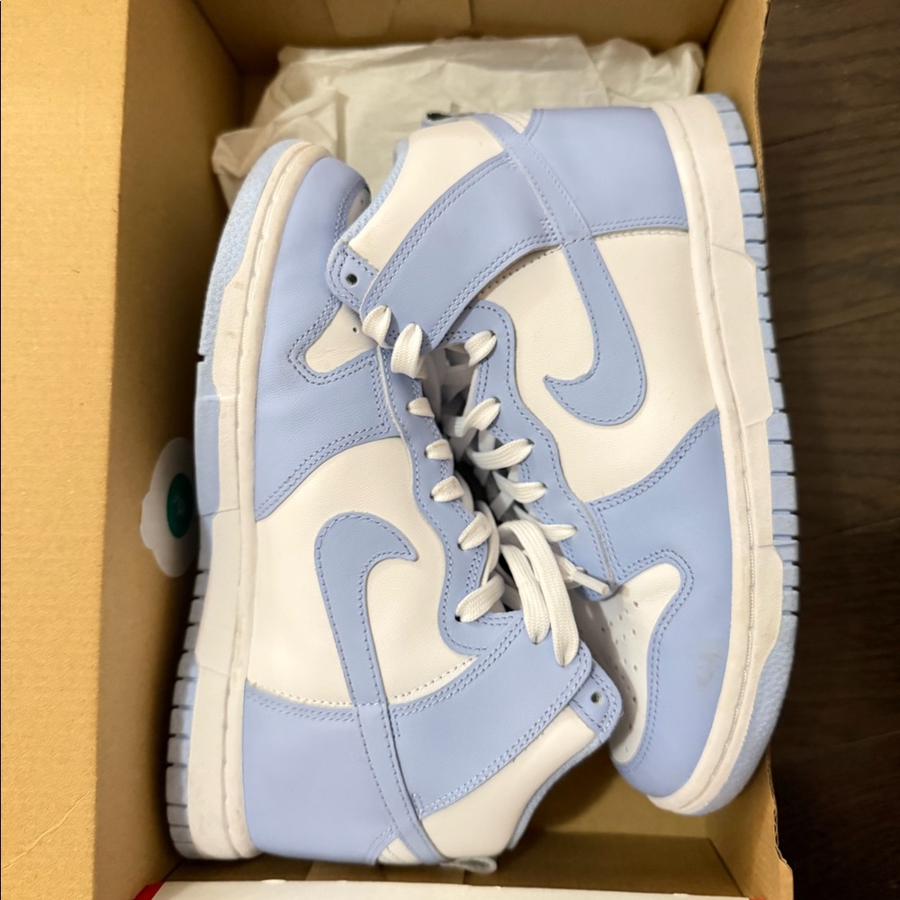 NIKE HIGH DUNKS